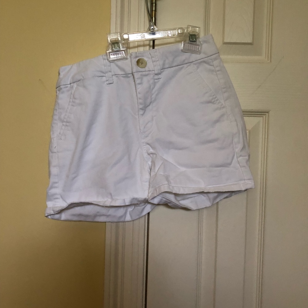 White American eagle shorts